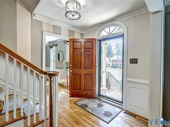 4th image of 3019 Huntwick Ct