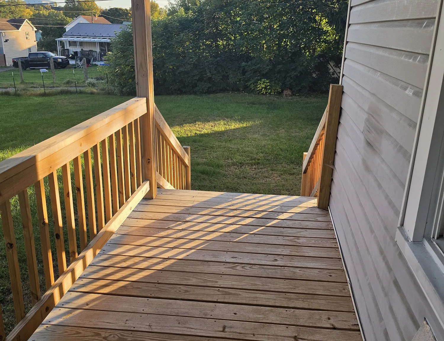 3 bed, 1.5 bath, 1300 sqft, $1,500 — Photo 4