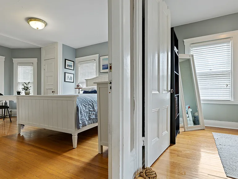 13 Saint James St #2 — Photo 27