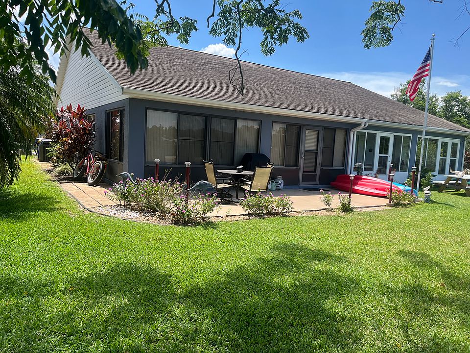 2nd image of 118 Fairway Dr