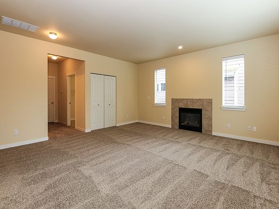 5th image of 4202 69th Avenue Ct E