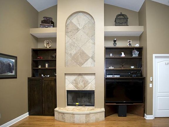 5th image of 10023 Kenda Dr