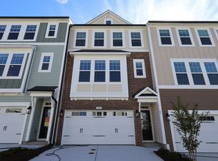 5010 Jowetts Walk Dr, Cary, NC 27519