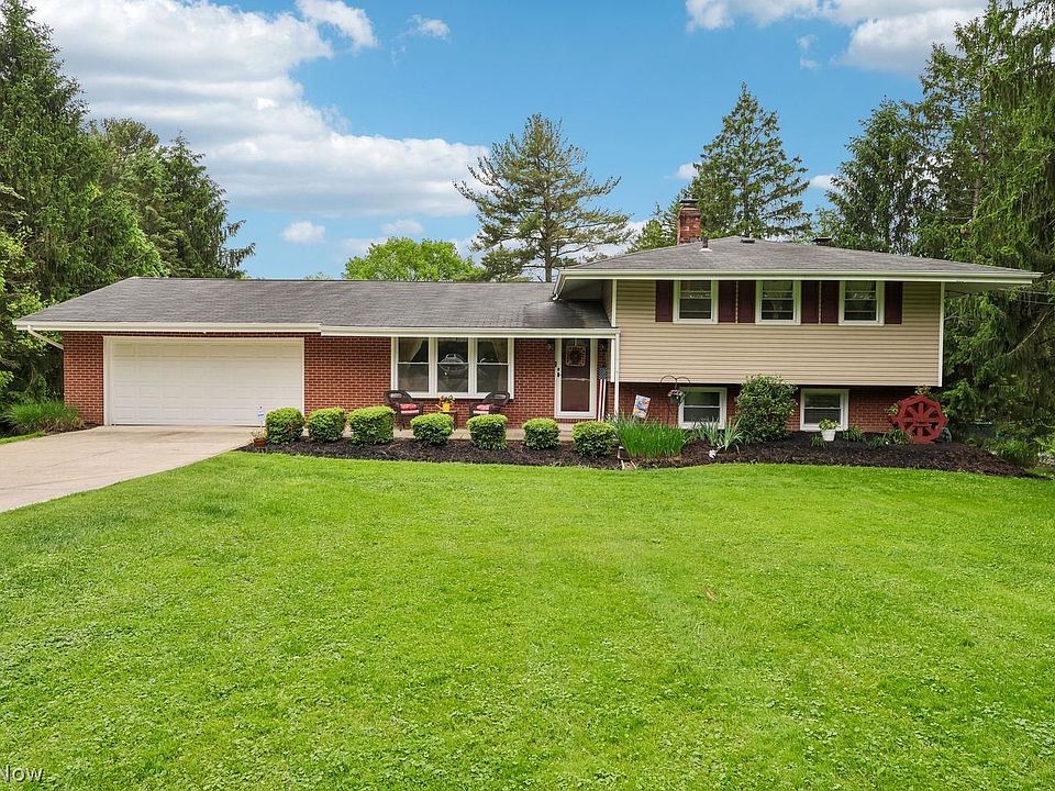1st image of 17570 Hicks Rd