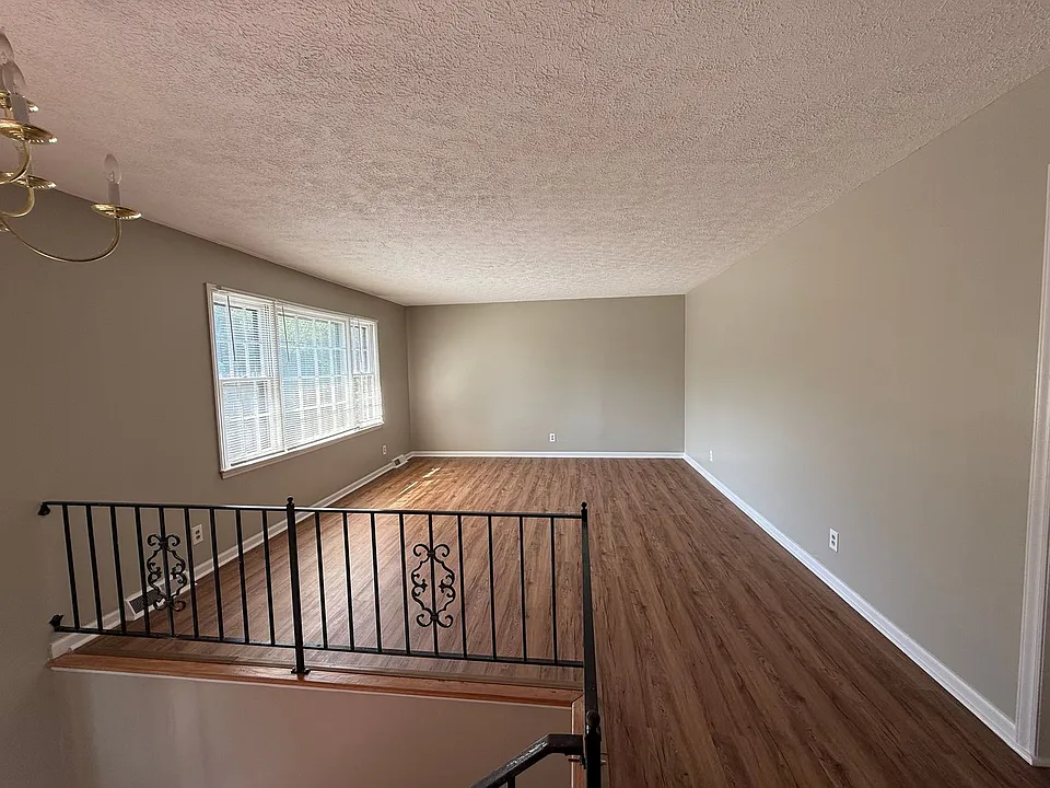 304 White Rock Rd