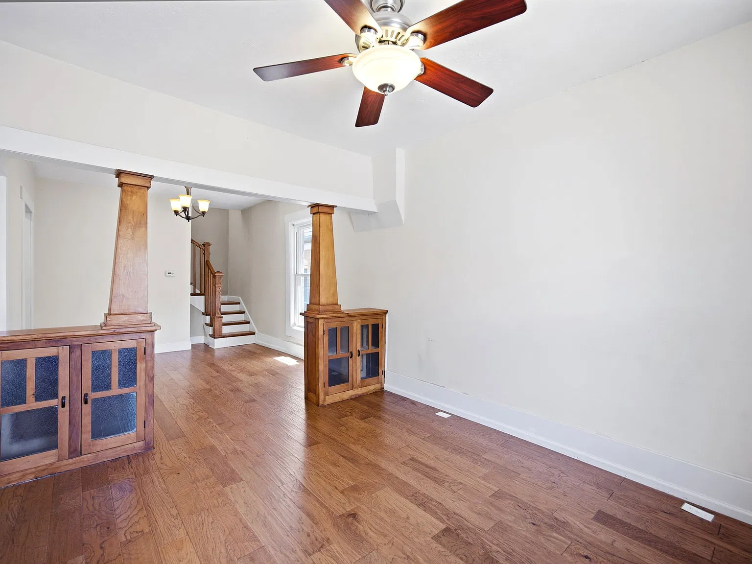 2 bed, 950 sqft, $2,400 — Photo 4