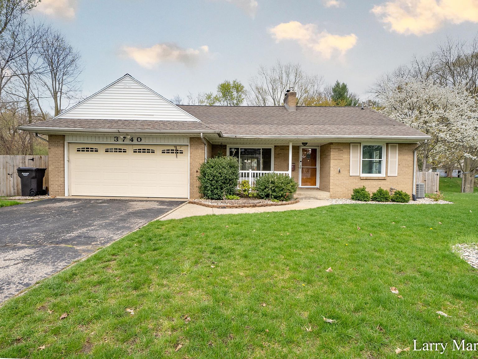 3740 Sioux Ct SW, Grandville, MI 49418 Zillow