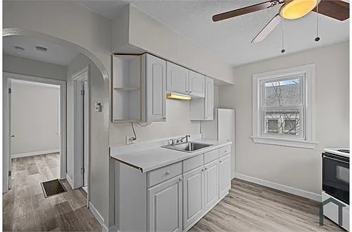 10006 Dorothy Ave Photo 1
