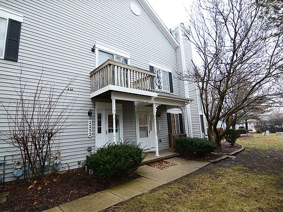 Private Side Entrance with Cute Porch