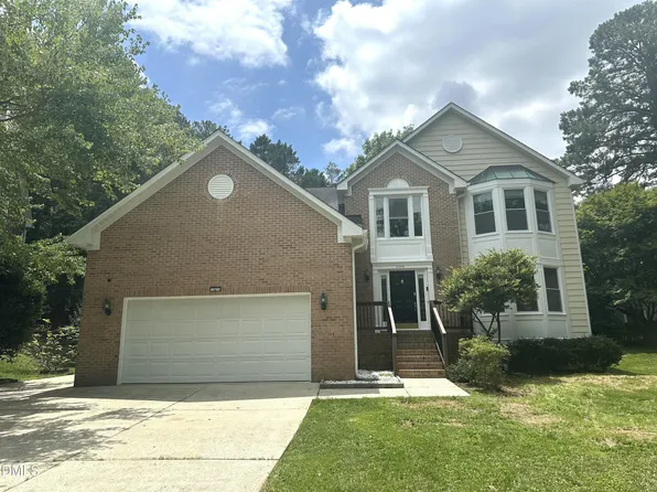 4409 Queenstown Ct, Raleigh, NC 27612