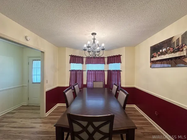180 Grandview Dr, Ozark, AL 36360