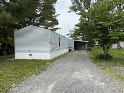 940 E 1st St, Beckemeyer, IL, 62219