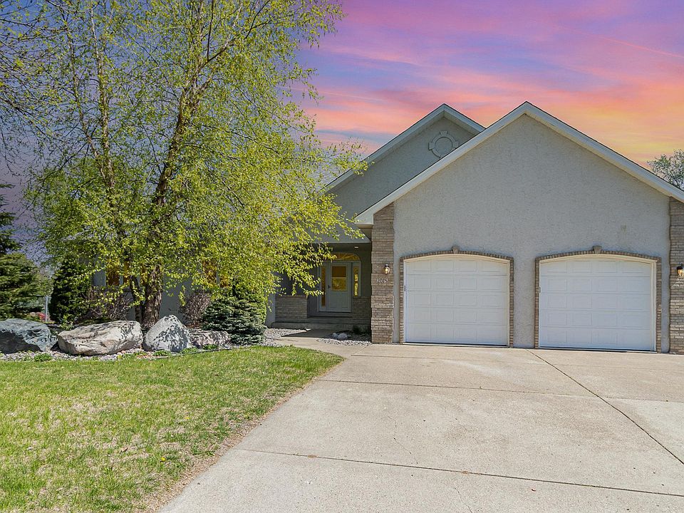 1st image of 2075 Parkview Ln
