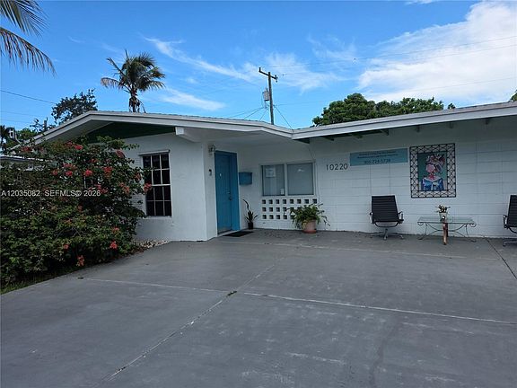 5th image of 10220 SW 164th St