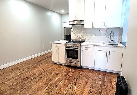 4th image of 43-07 31st Ave #3B