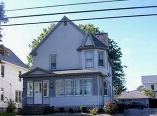 143 Center St, Struthers, OH 44471