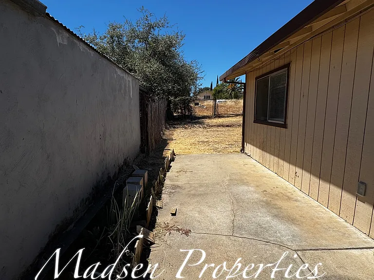 125 Casey Ct — Photo 19