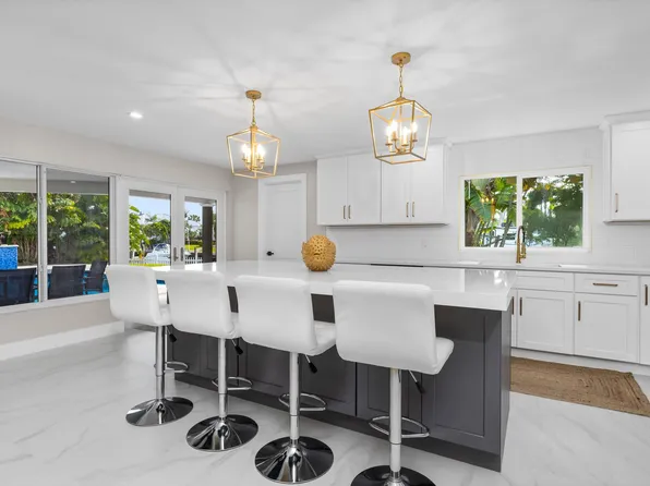 2500 NE 23rd Street, Pompano Beach, FL 33062