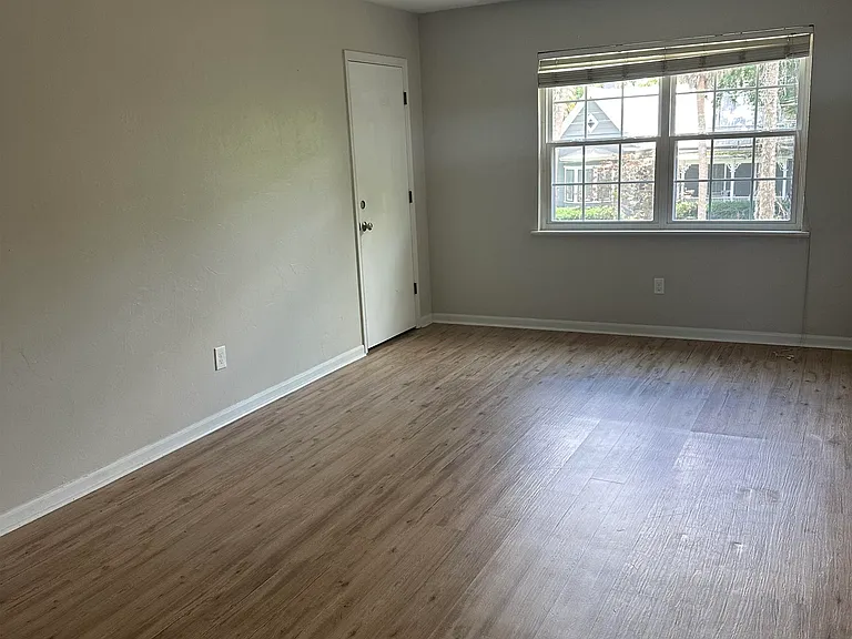 520 E Call St #3 — Photo 3