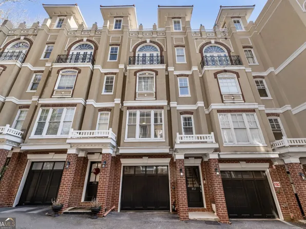 802 Clifton Heights Ln NE, Atlanta, GA 30329