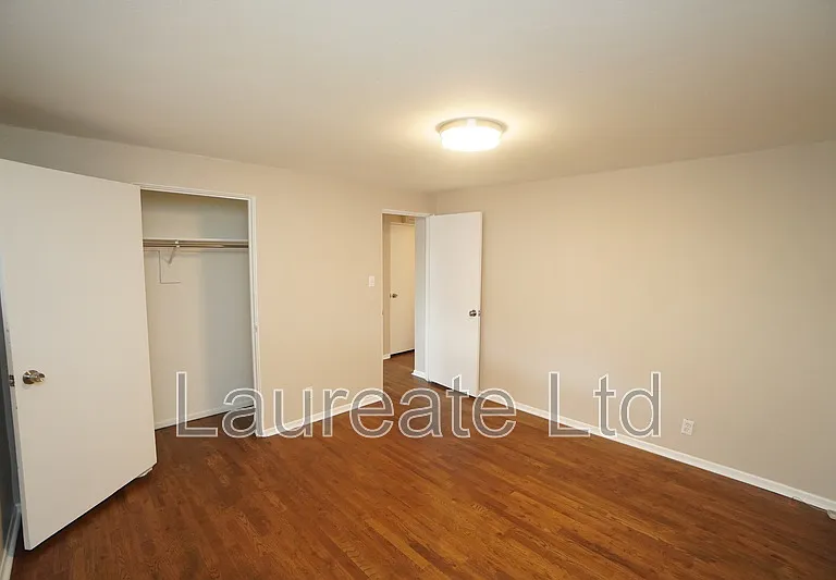 2258 W Maplewood Ave — Photo 10