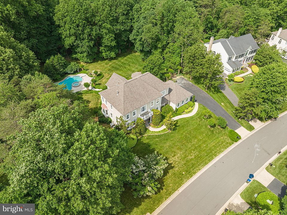 3186 Wheatland Farms Dr, Oakton, VA 22124 Zillow