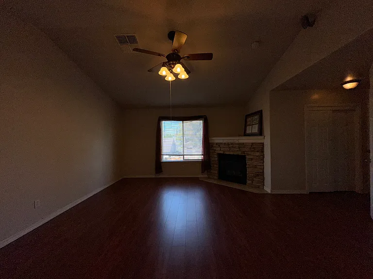 11202 Vista Ridge Dr — Photo 16