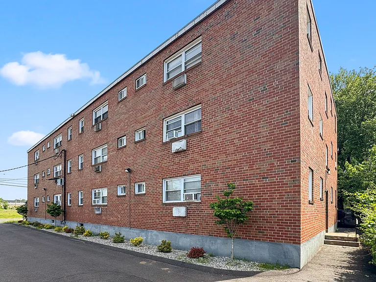 161 Tolland St #C3 — Photo 7