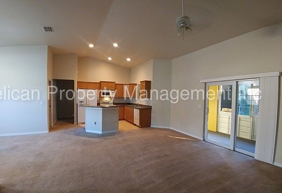 3rd image of 2763 W Price Blvd