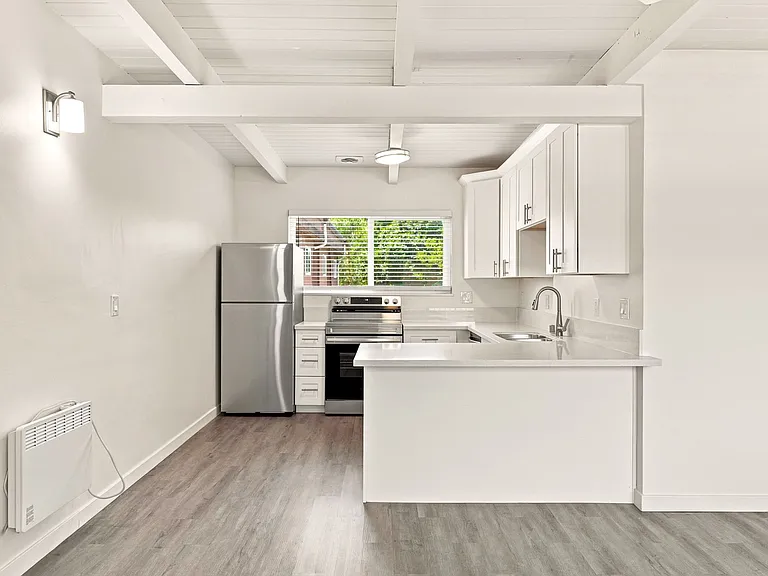 Modern Living: 8-Unit Apartment Building in the Heart of Downtown San Luis Obispo — Photo 21