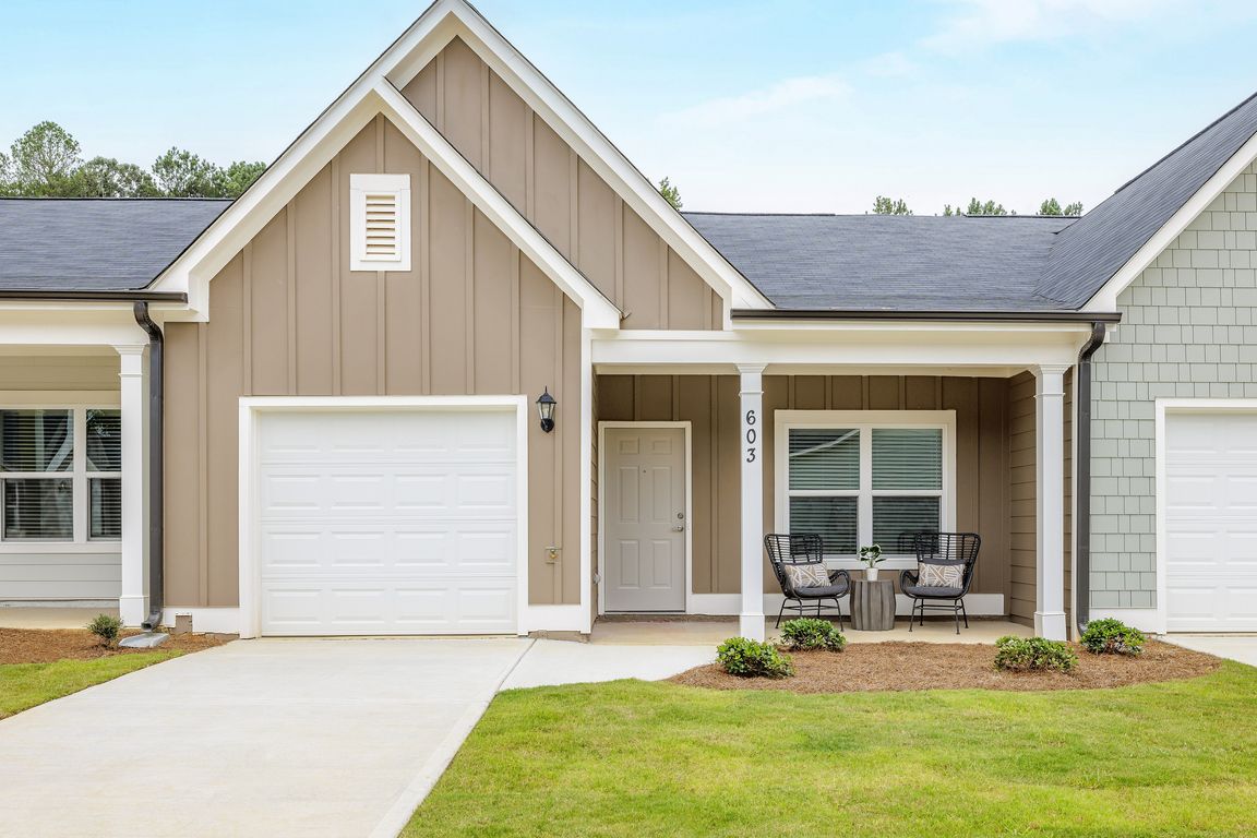 Exterior Entry - Front door and Garage View