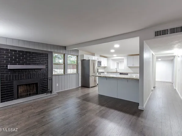 8195 E Nicaragua Dr, Tucson, AZ 85730