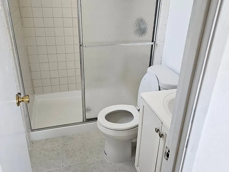 745 Rene Ct — Photo 16
