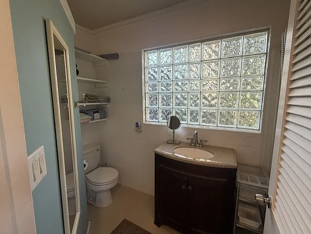 2333 Winter Park Rd — Photo 4