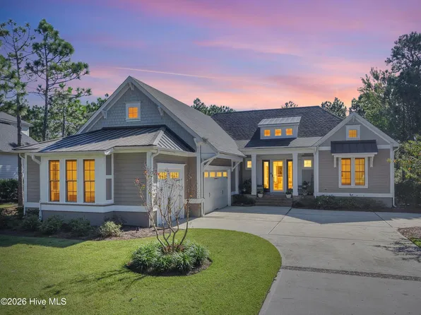 3183 Moss Hammock Wynd, Southport, NC 28461