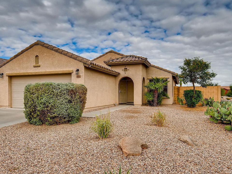 1st image of 886 W Desert Canyon Dr