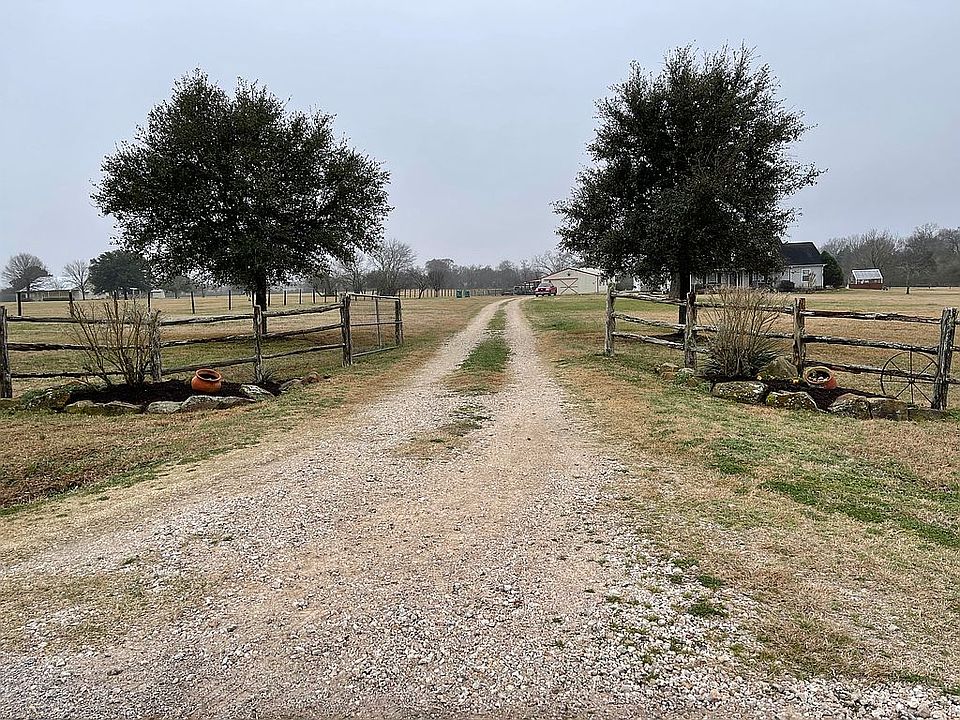 2nd image of 19599 Pierceall Rd