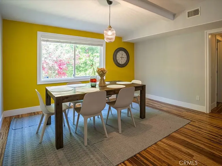 24361 Mulholland Hwy — Photo 15