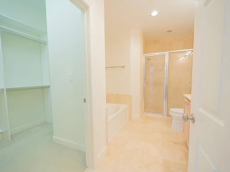 2520 Robinhood St #505 — Photo 31