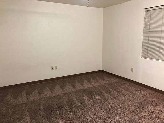 3rd image of 2400 4th Ave APT 258