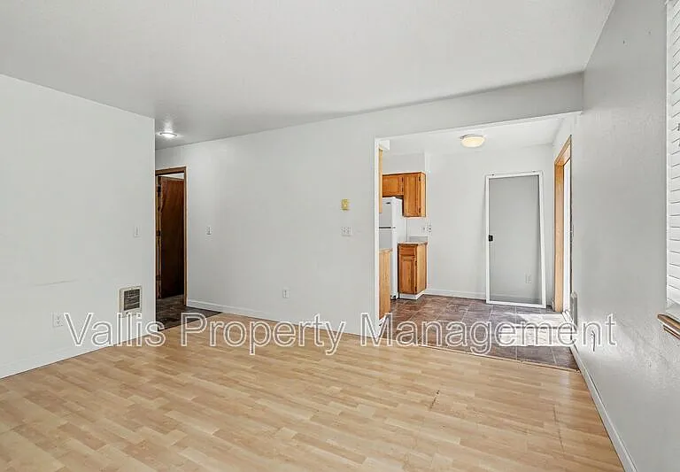 5262 Springcrest Dr S — Photo 12