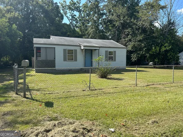 501 Camellia Cir, Warner Robins, GA 31093