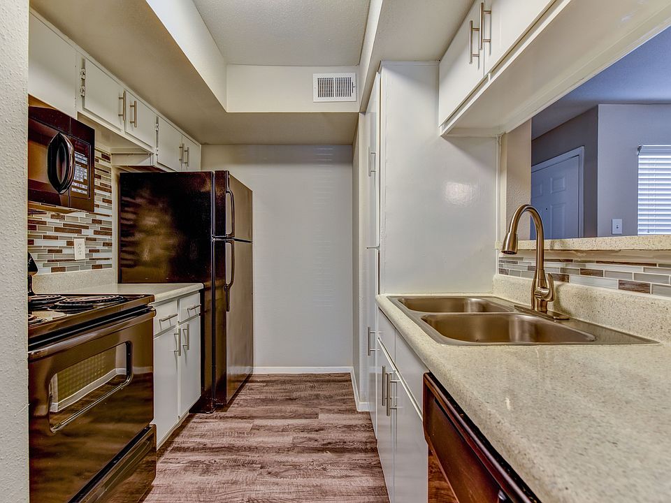 1st image of 1601 Wooded Pine Dr #319
