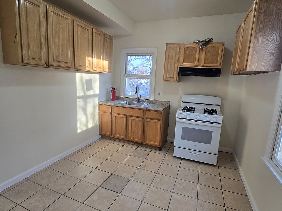 1st image of 38 Homestead Park #B2