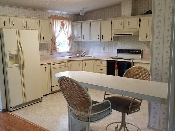 4th image of 9125 Spur Path