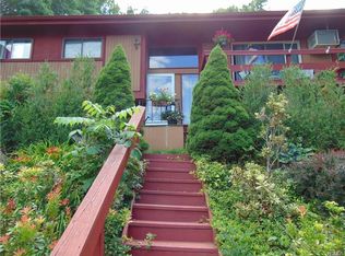 59 Old Oregon Rd, Cortlandt Manor, NY 10567