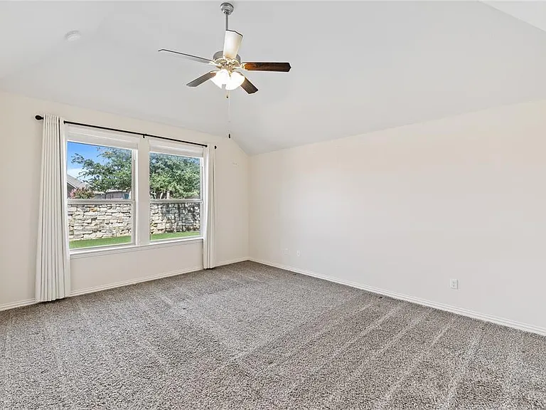 4216 Hannover Way — Photo 22