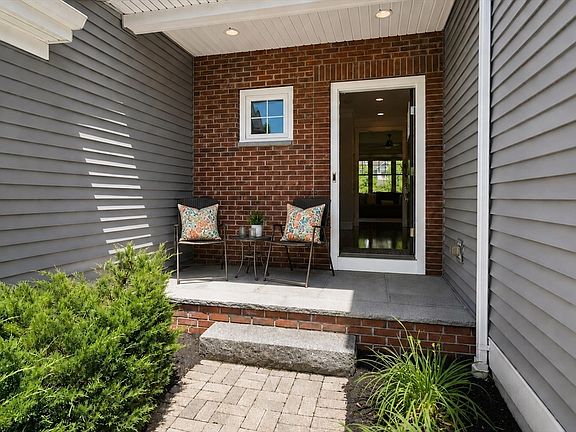 2nd image of 65 Brookview Rd #65