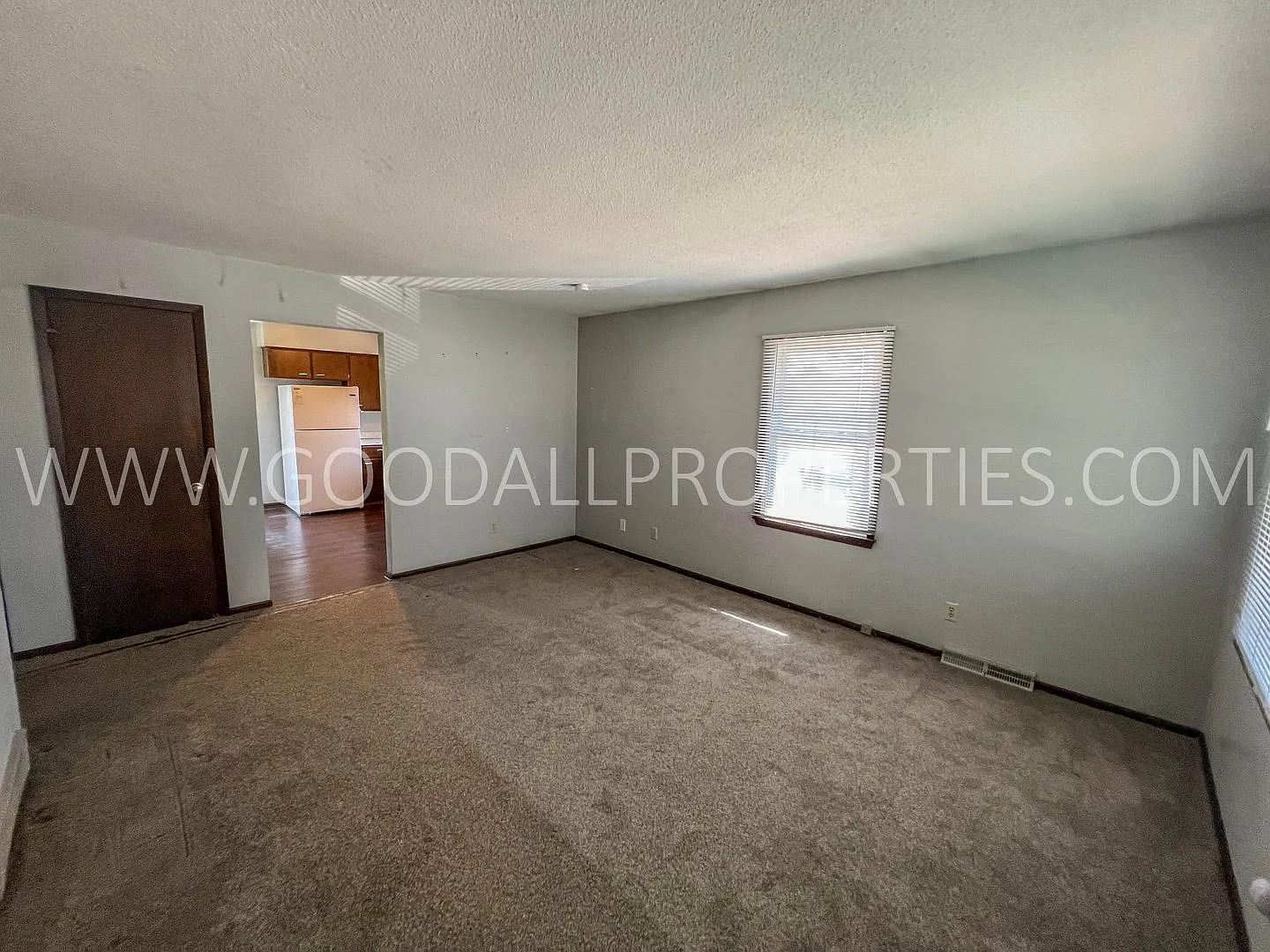Great 2 bedroom 1 bath with basement Duplex in Ankeny — Photo 4