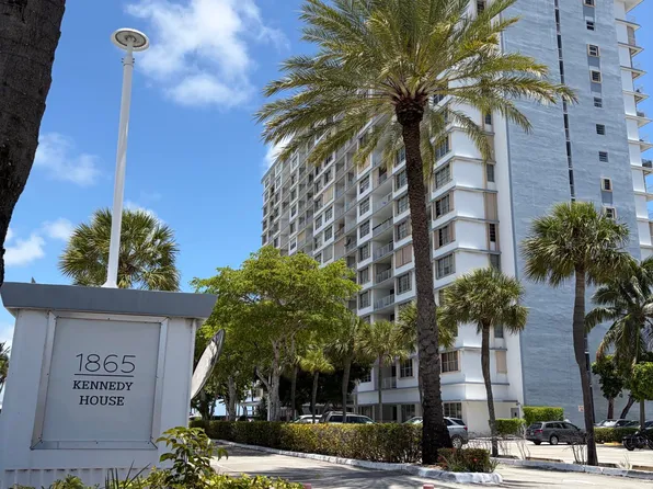 1865 79th Street Cswy APT 3B, North Bay Village, FL 33141